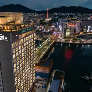 Adela 4*, 釜山広域市 韓国